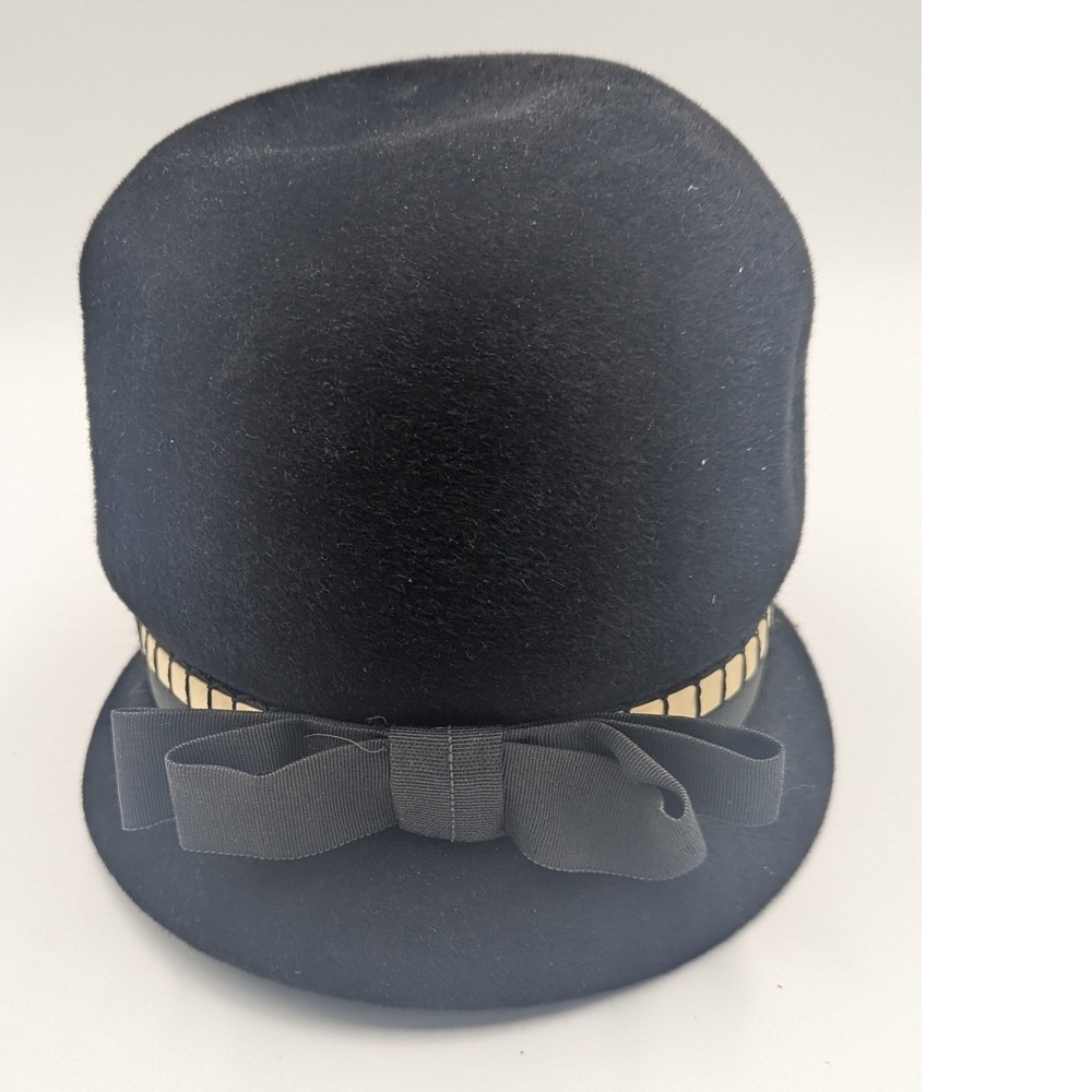 Lucila Mendez Exclusive Cloche Hat Black Velour Fur Felt Bow Accent Vintage